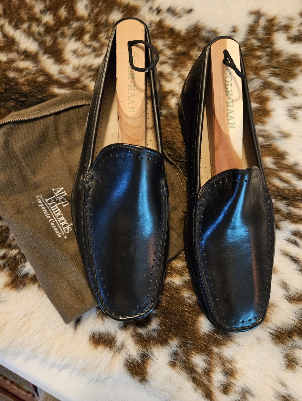 Black Allen Edmonds Leather Slip-On Driving Loafers